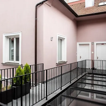 Atrio Apartments Trencin Exterior photo