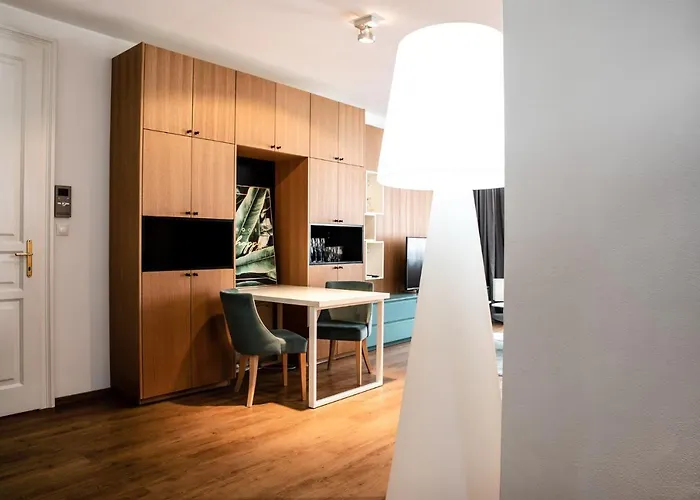 Atrio Apartments